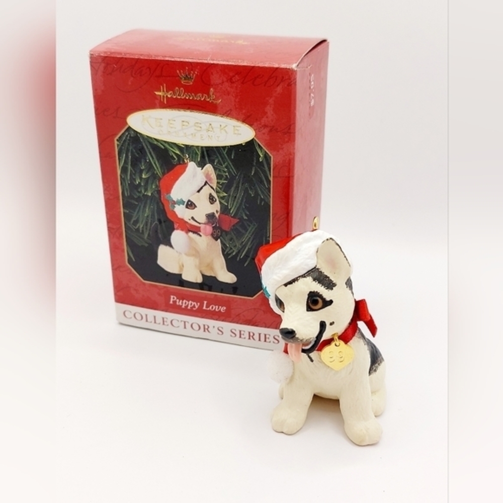 Vintage 1999 Hallmark Collector German Shepard Ornament‎